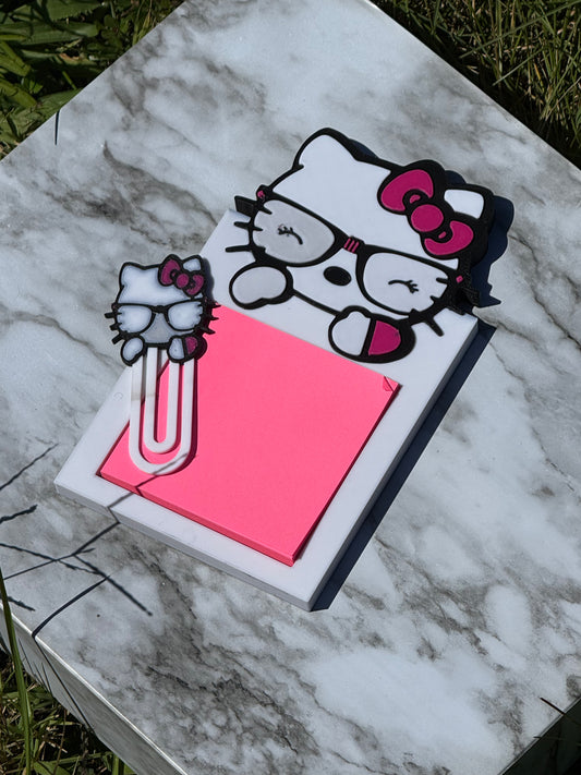 Notepad and paper clip set
